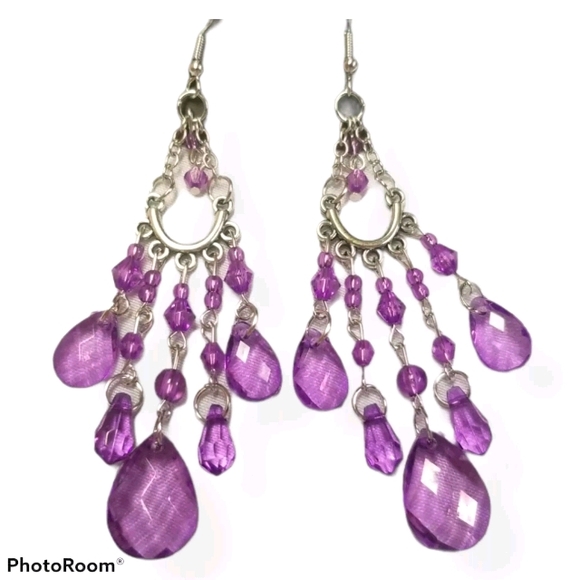 🔥2/$30🔥Paid Vacation Purple Earring - Picture 3 of 3